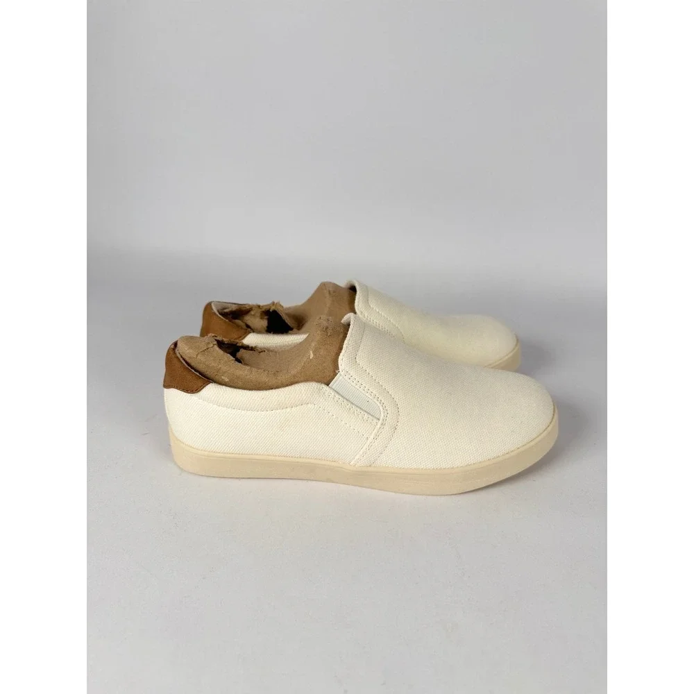 Dr. Scholl's Madison Slip On Sneakers Cream Canvas Women's 6.5 Low Top‎ Flats